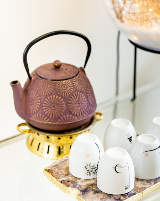 Kettle and cups